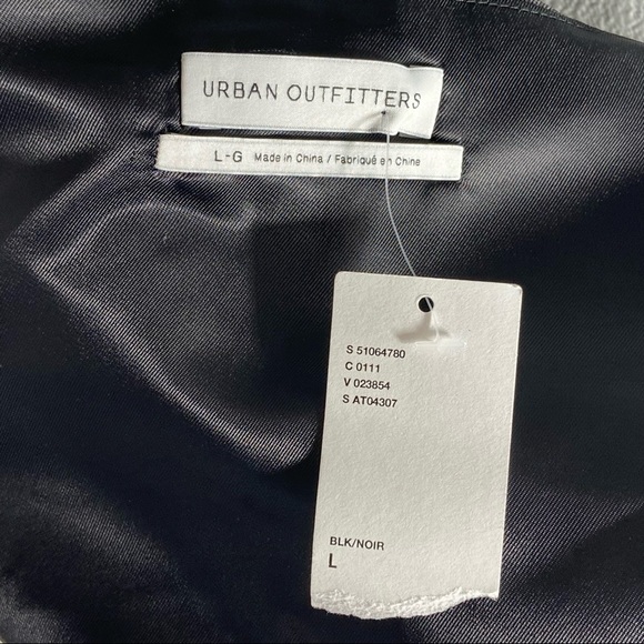 Urban Outfitters Tafetta Style Halter Neck Crop Top New Size L - Picture 7 of 12